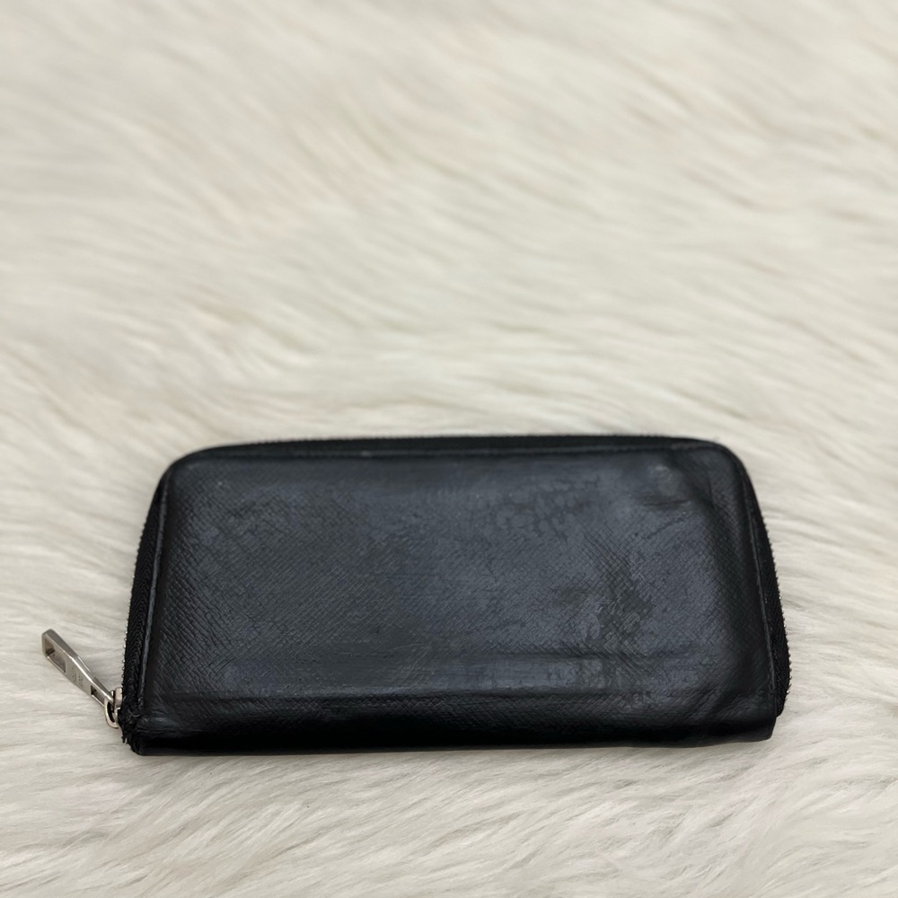 LOUIS VUITTON - BLACK TAIGA LEATHER LONG ZIP WALLET - Picture 5 of 10